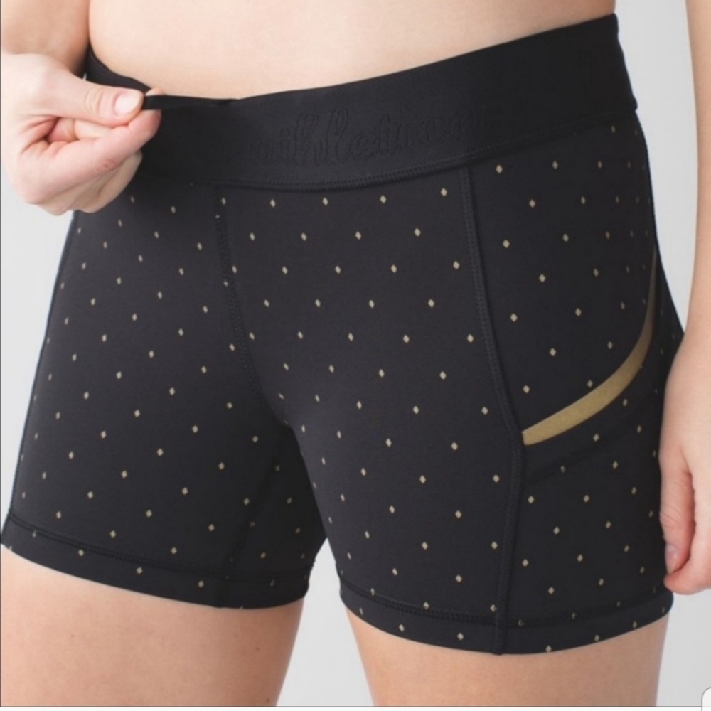 Lululemon what the sport short size 8